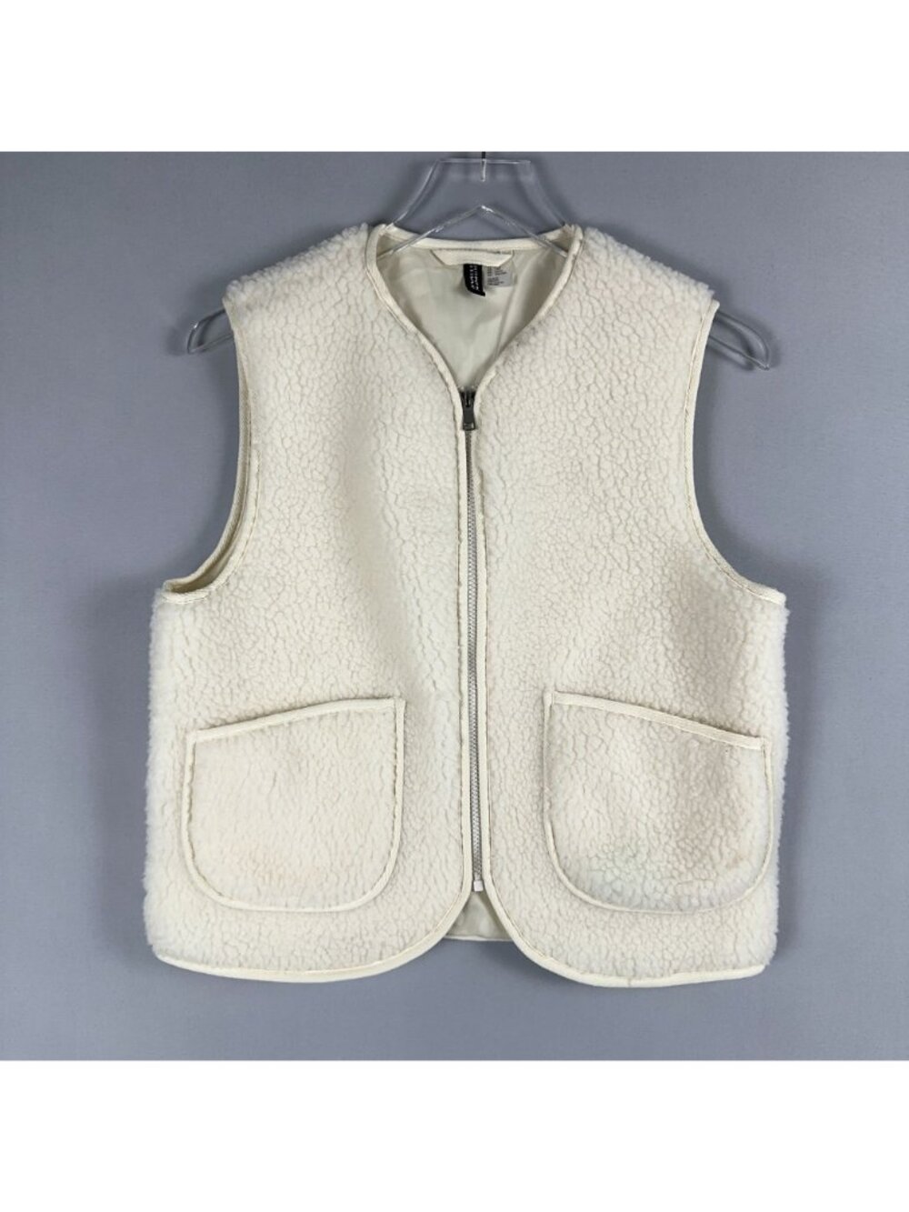 Divided H&M Vest Size XXS White Teddy Sherpa Fleece Pockets Zip Front Outerwear - Picture 6 of 13